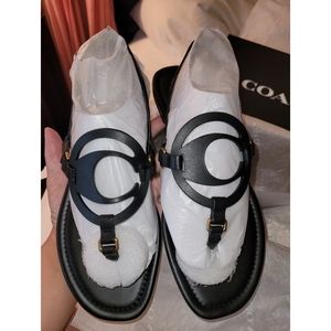 NWT Coach sandals in Black size 9